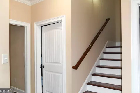Entry Way - 202 Stacy Ln, Warner Robins, GA 31088 photo 6 of 6