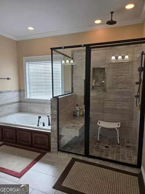 Bath - 202 Stacy Ln, Warner Robins, GA 31088 photo 3 of 11