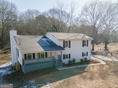 235 Gwinnett St, Fayetteville, GA 30214