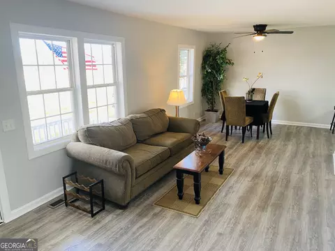 102 Pruitt Dr, Toccoa, GA 30577 photo 8