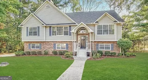 1134 Wagon Trce, Douglasville, GA 30134