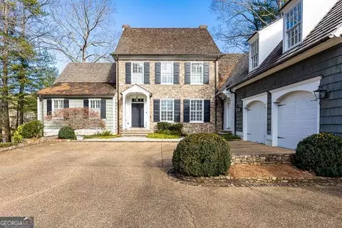 2945 Paces Lake Dr, Atlanta, GA 30339