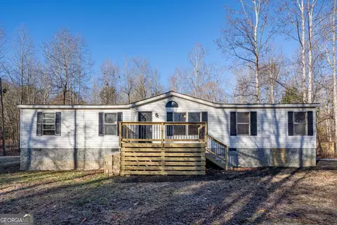 236 Cooper Valley Rd, Martin, GA 30557