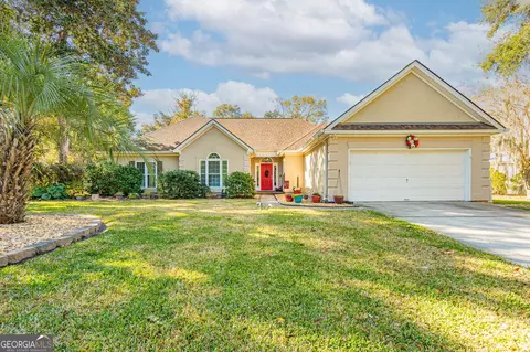 105 Holborn Ln, Savannah, GA 31410
