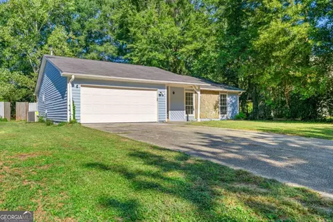 8663 Cedar Creek Rdg, Riverdale, GA 30274