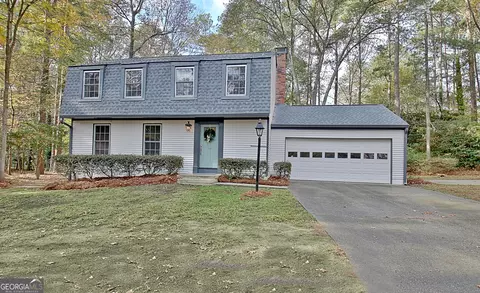 1102 Hip Pocket Rd, Peachtree City, GA 30269