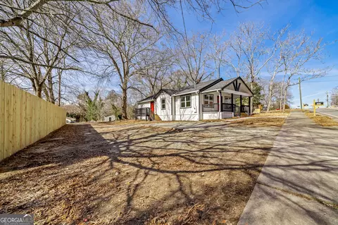 588 S Broad St, Toccoa, GA 30577 photo 3