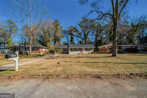1888 Cindy Dr, Decatur, GA 30032