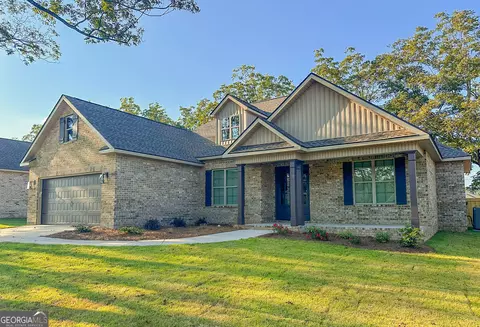 202 Obsidian Dr, Perry, GA 31069 photo 3