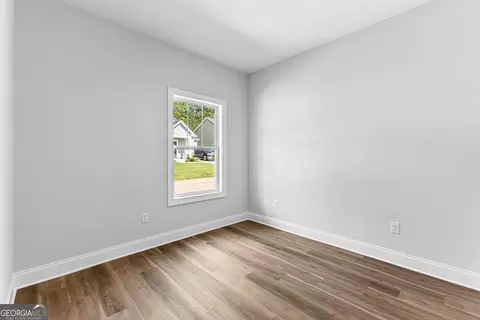 Bedroom - 207 Lenox Cir, Lagrange, GA 30241 photo 1 of 4