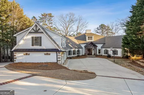 3470 Strawberry Ln, Cumming, GA 30041