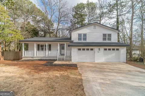 356 Norhill Ct, Lawrenceville, GA 30046