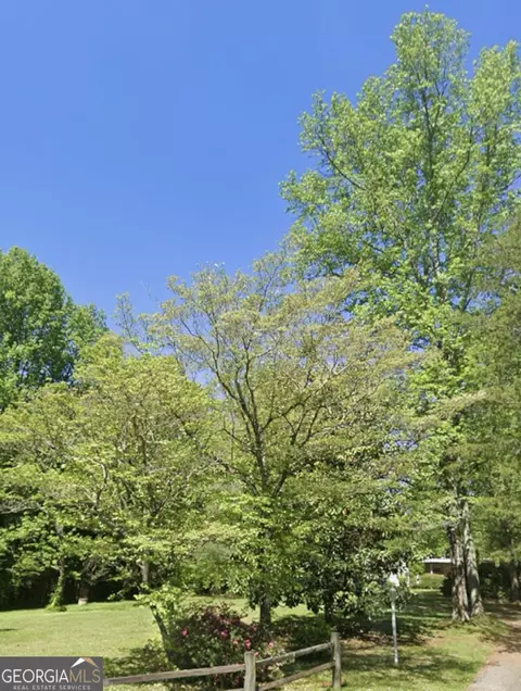 5915 Burruss Mill Rd, Cumming, GA 30041