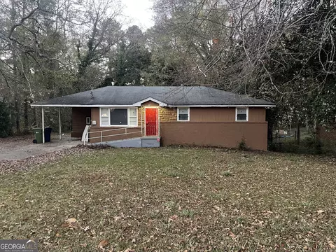 207 Howell Dr SW, Atlanta, GA 30331
