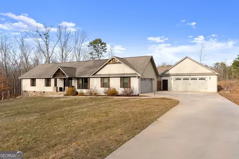 198 Heartland Meadows Dr, Mount Airy, GA 30563
