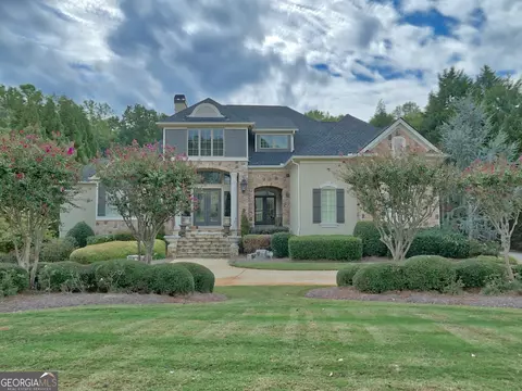 1007 Legacy Hills Dr, Mcdonough, GA 30253