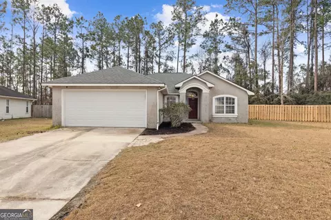 108 Flamingo Dr, Saint Marys, GA 31558
