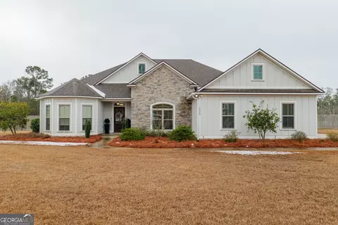 5979 Union Springs Dr, Hahira, GA 31632