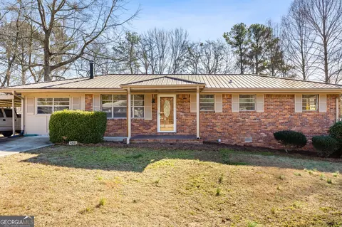 4507 Dodson Dr, Douglasville, GA 30134