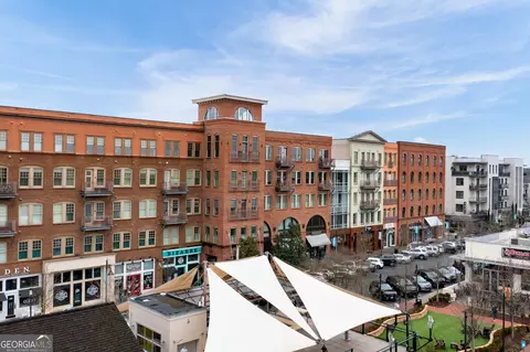 360 Chambers St #204, Woodstock, GA 30188