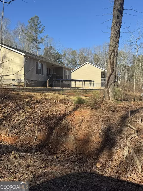 34 Trout Dr, Lavonia, GA 30553
