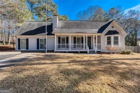4620 Sammy Dr, Powder Springs, GA 30127