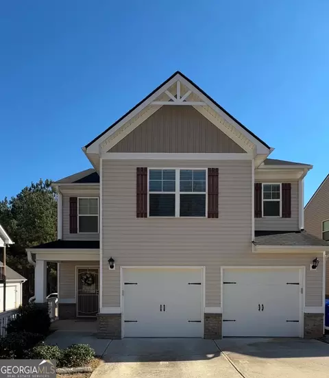 151 Brasch Park Dr, Grantville, GA 30220