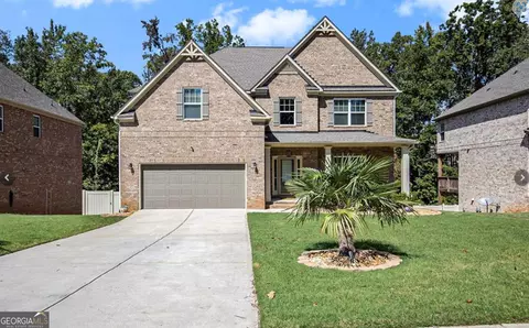 184 Lotus Cir, Mcdonough, GA 30252