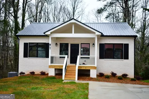 91 Leigh St, Commerce, GA 30529