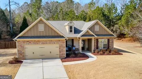 192 Mulberry Dr, Senoia, GA 30276