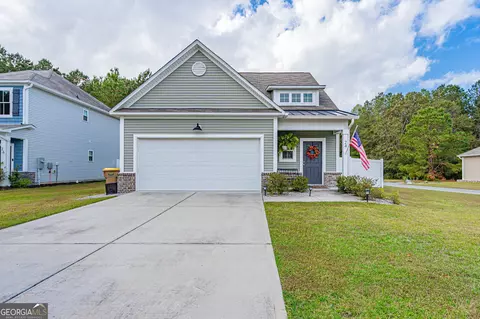 24 Cherry St, Port Wentworth, GA 31407