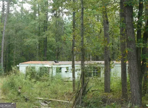 136 Tucker Cir, Lagrange, GA 30240 photo 4