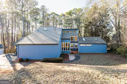 5201 Highland Trl, Acworth, GA 30102
