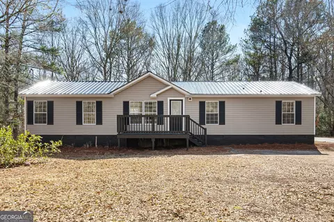 551 Apple Rd, Meansville, GA 30256