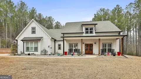 1600 Jonathans Roost Rd, Williamson, GA 30292