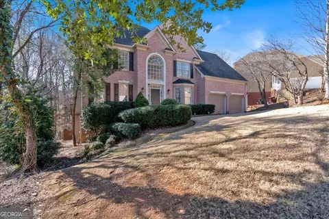 820 Hillcrest Ln, Woodstock, GA 30189