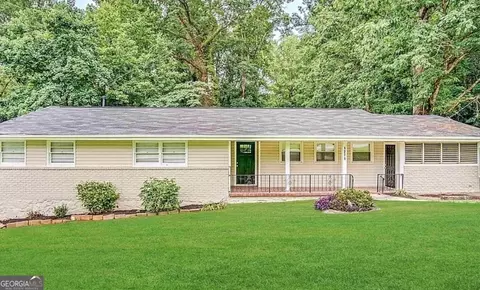 1271 Avonwood Cir SW, Atlanta, GA 30311