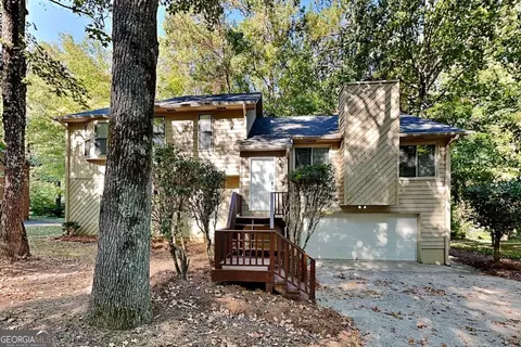 4049 Maxanne Dr NW, Kennesaw, GA 30144