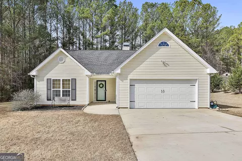 279 Sunset Ridge Dr, Newnan, GA 30263
