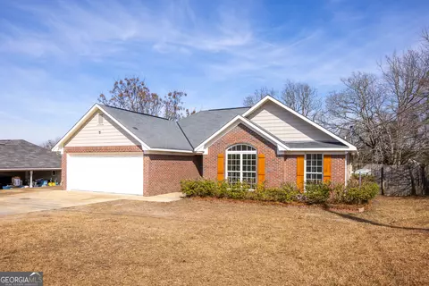 122 Lee Rd 2105, Phenix City, AL 36870