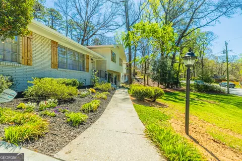 3613 Embry Cir, Chamblee, GA 30341