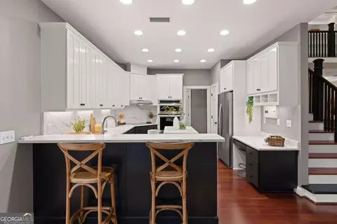 Kitchen - 149 Rice Ml, St. Simons, GA 31522 photo 2 of 4