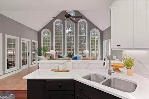 Kitchen - 149 Rice Ml, St. Simons, GA 31522 photo 4 of 4