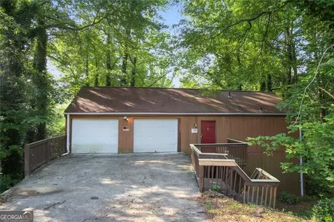 3284 Huntwood Dr, Decatur, GA 30034