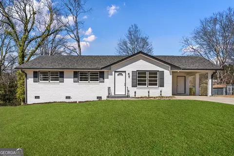 3060 Bobolink Dr, Rex, GA 30273