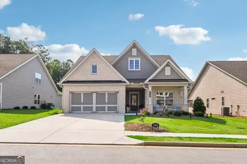 320 Timberview Cir, Sharpsburg, GA 30277