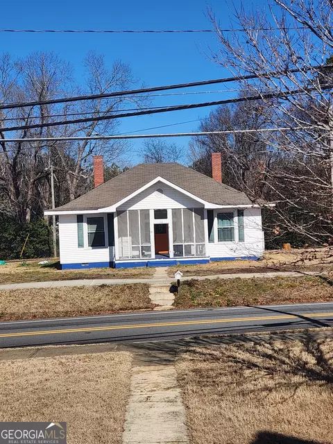 43 N Broad St, Porterdale, GA 30014