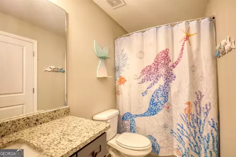 Bath - 70 Pine St, Mansfield, GA 30055 photo 8 of 11