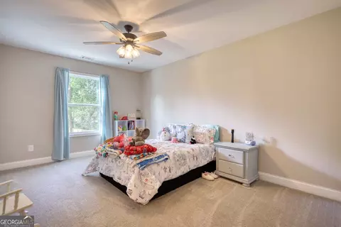 Bedroom - 70 Pine St, Mansfield, GA 30055 photo 5 of 14