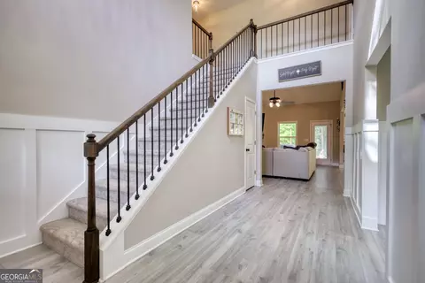 Entry Way - 70 Pine St, Mansfield, GA 30055 photo 3 of 4